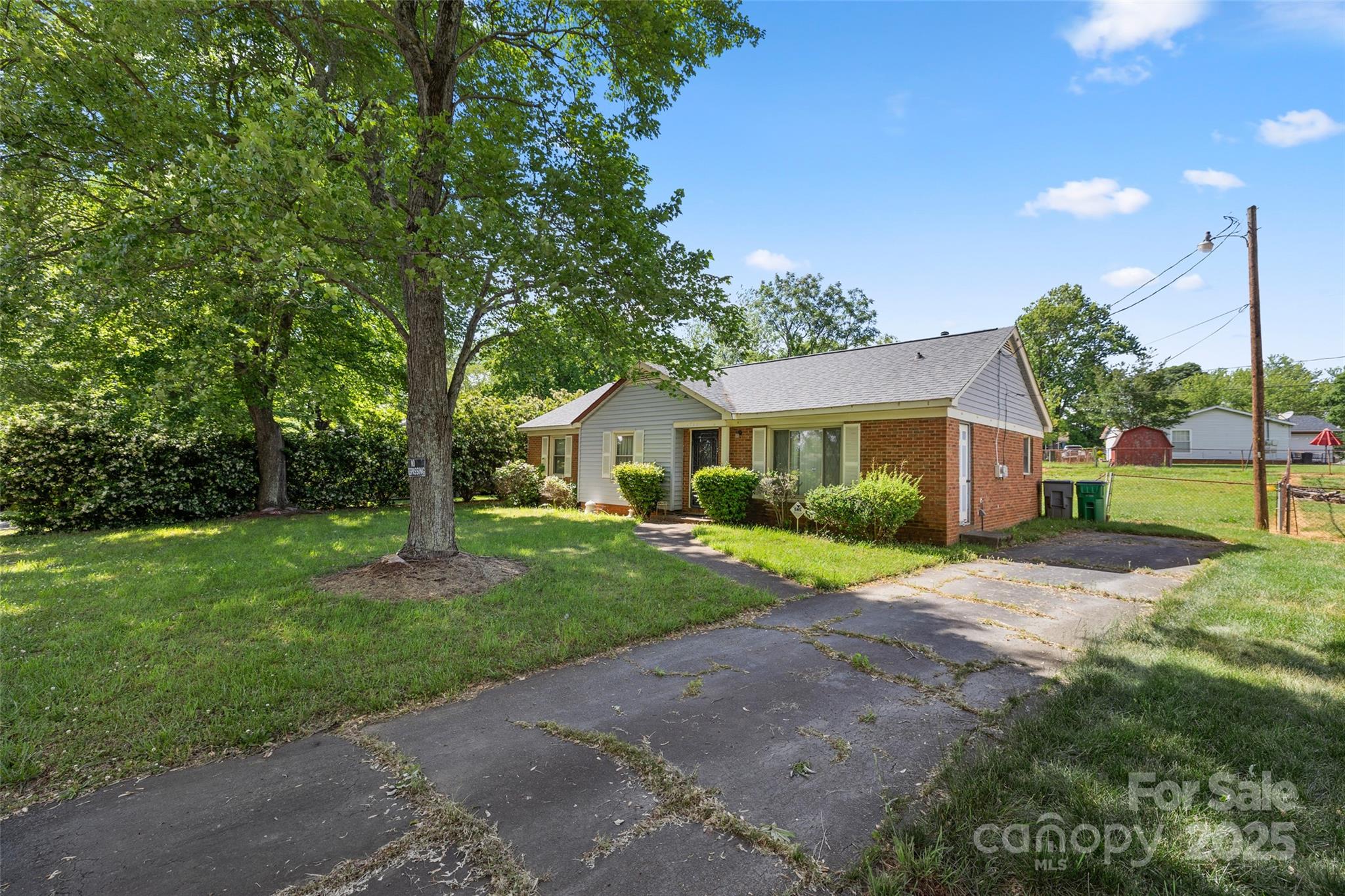 728 Dedmon Drive