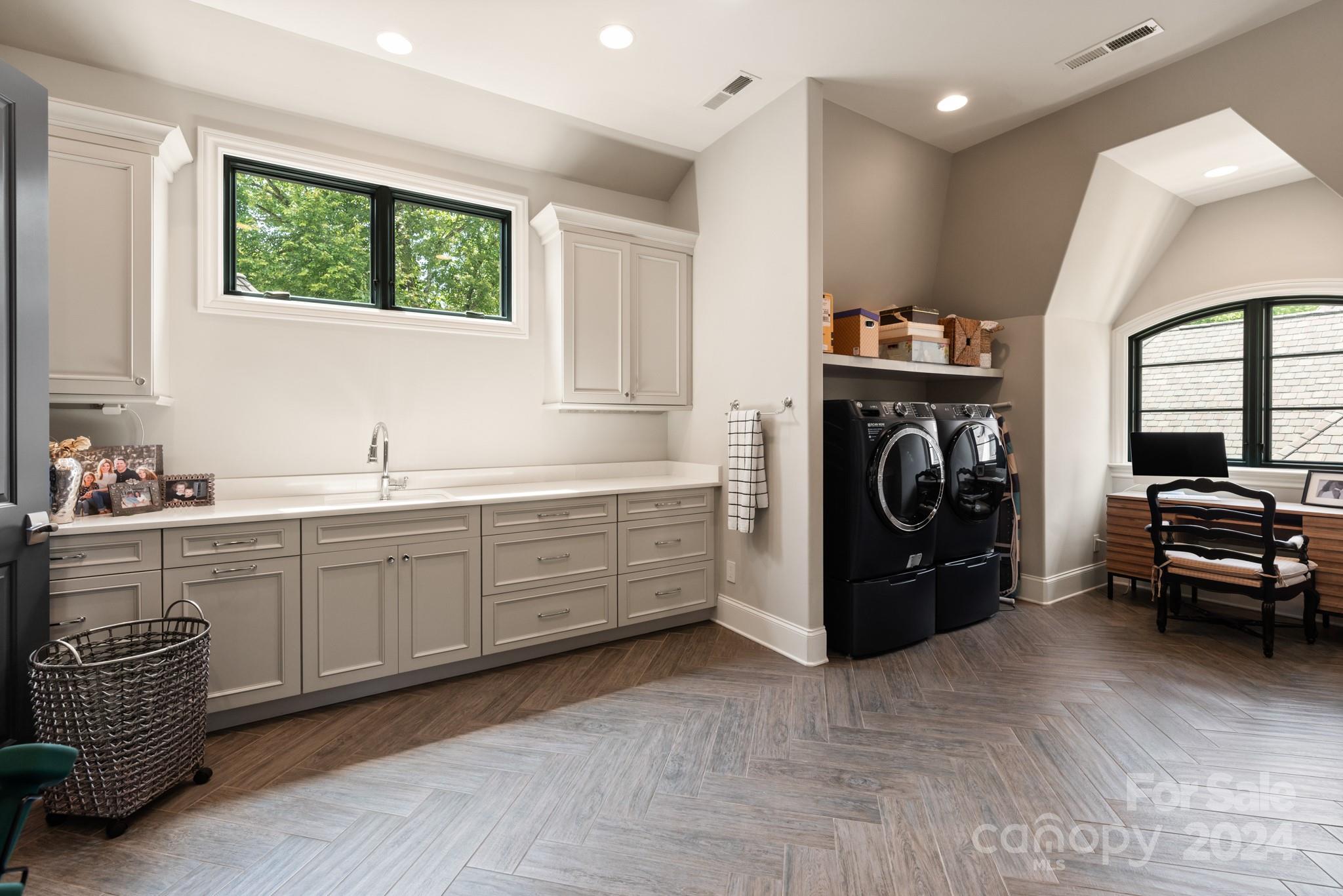 Longview - Residential