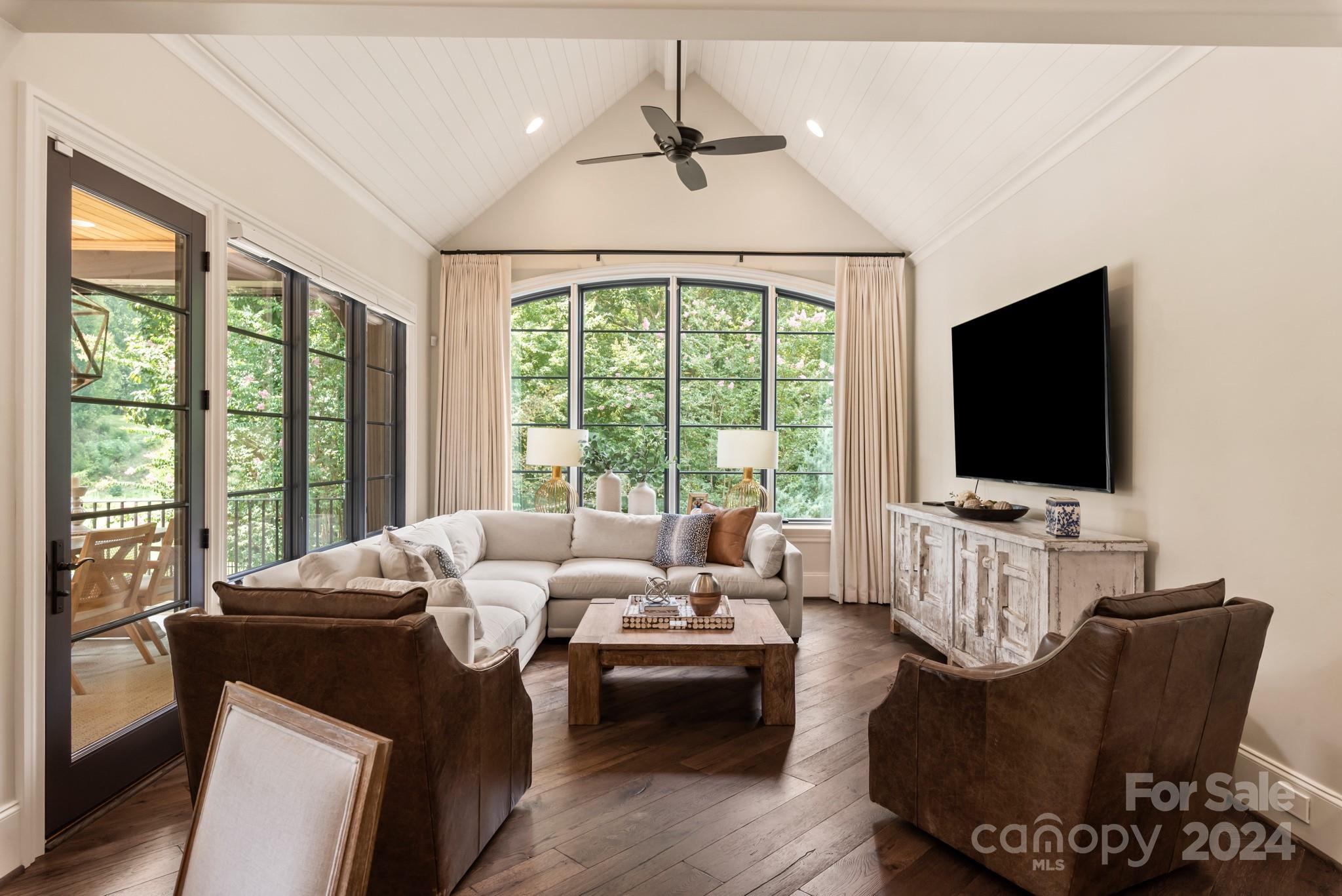 Longview - Residential