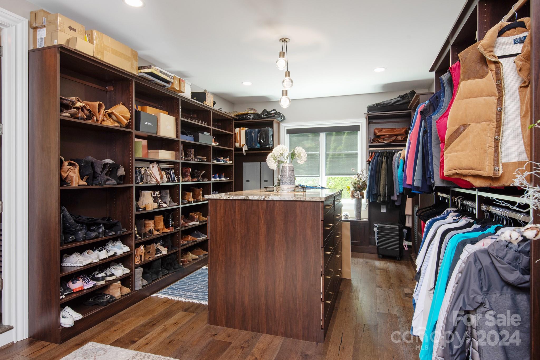 Longview - Residential