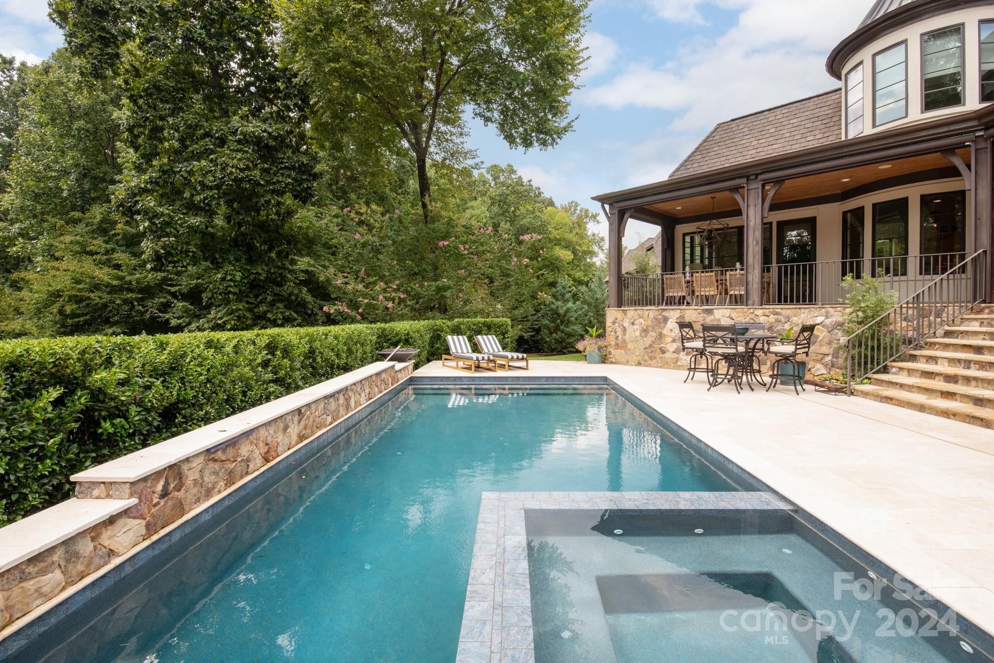 Longview - Residential