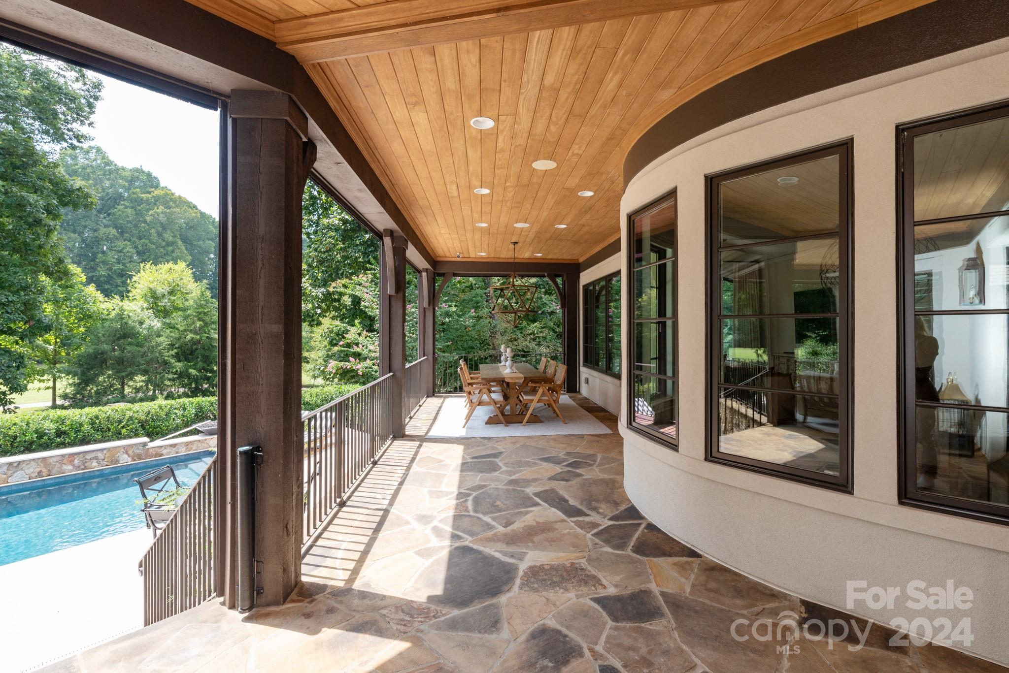 Longview - Residential