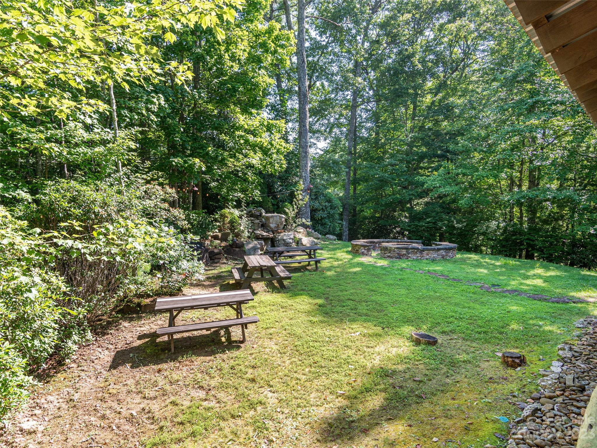 Roundtree Ridge - Residential