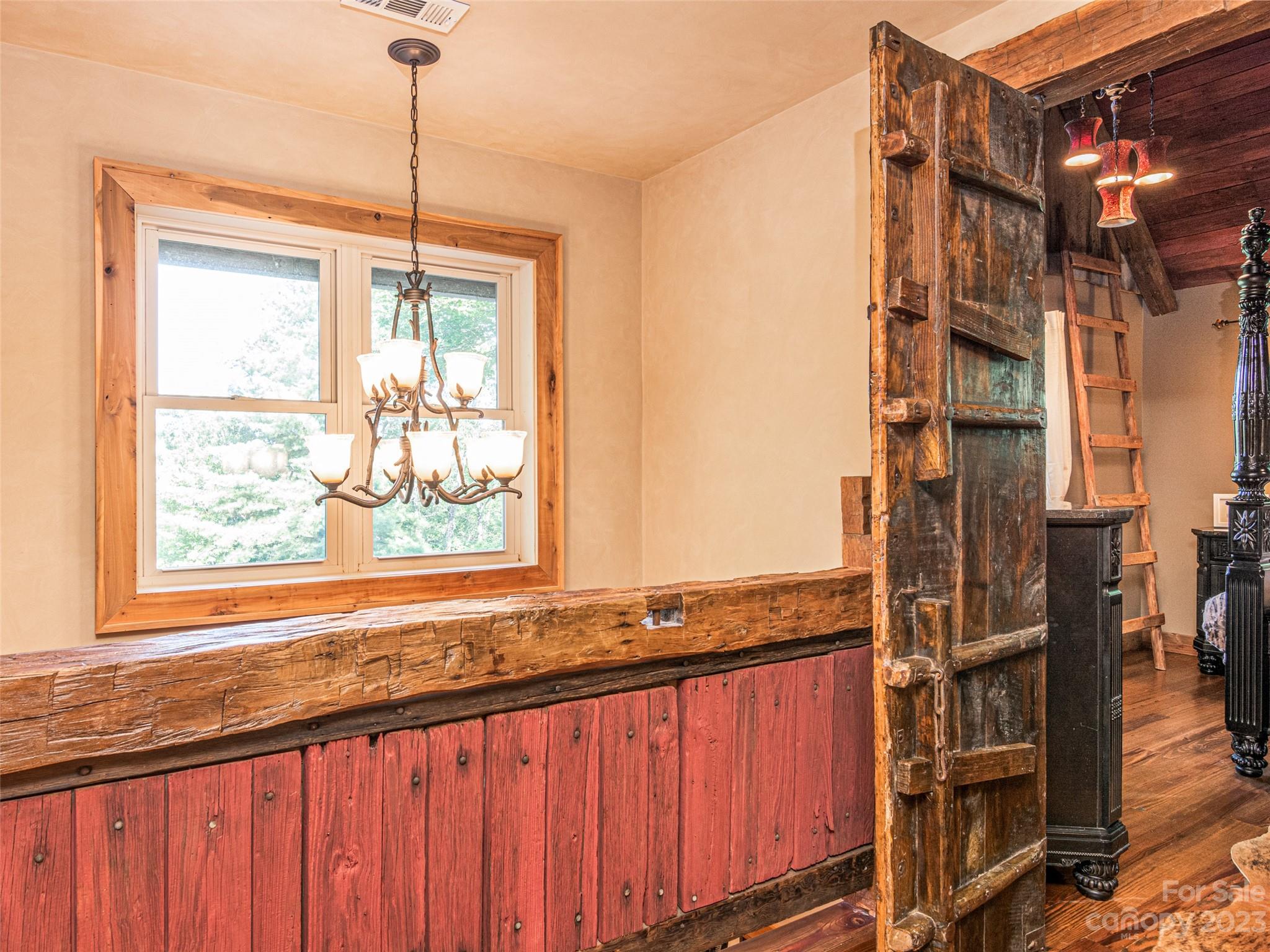 Roundtree Ridge - Residential