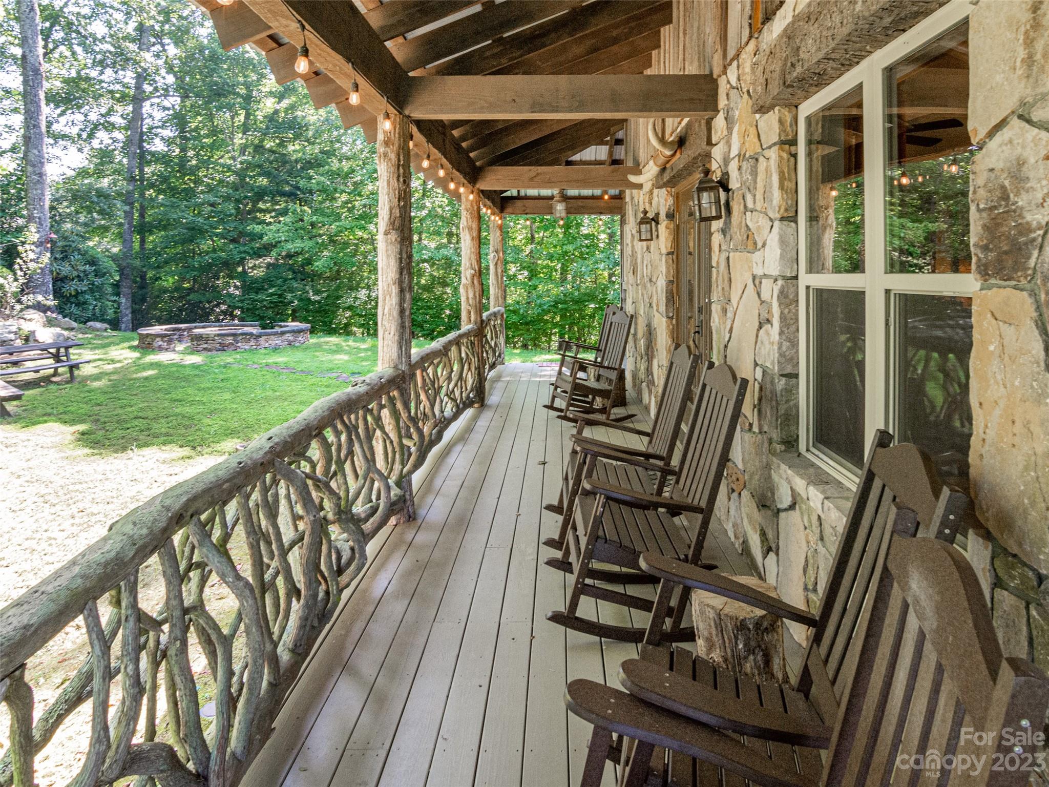 Roundtree Ridge - Residential