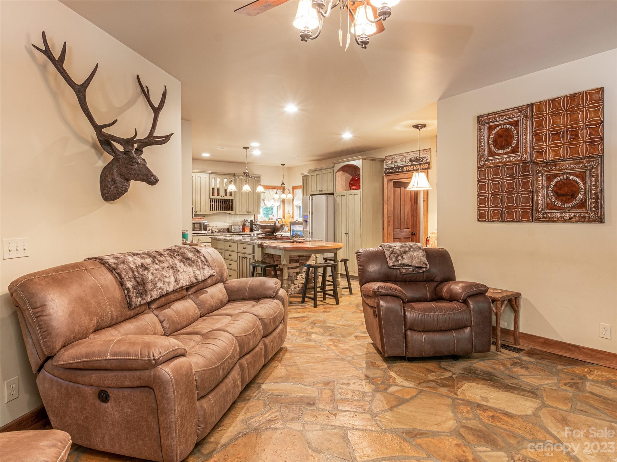 Roundtree Ridge - Residential