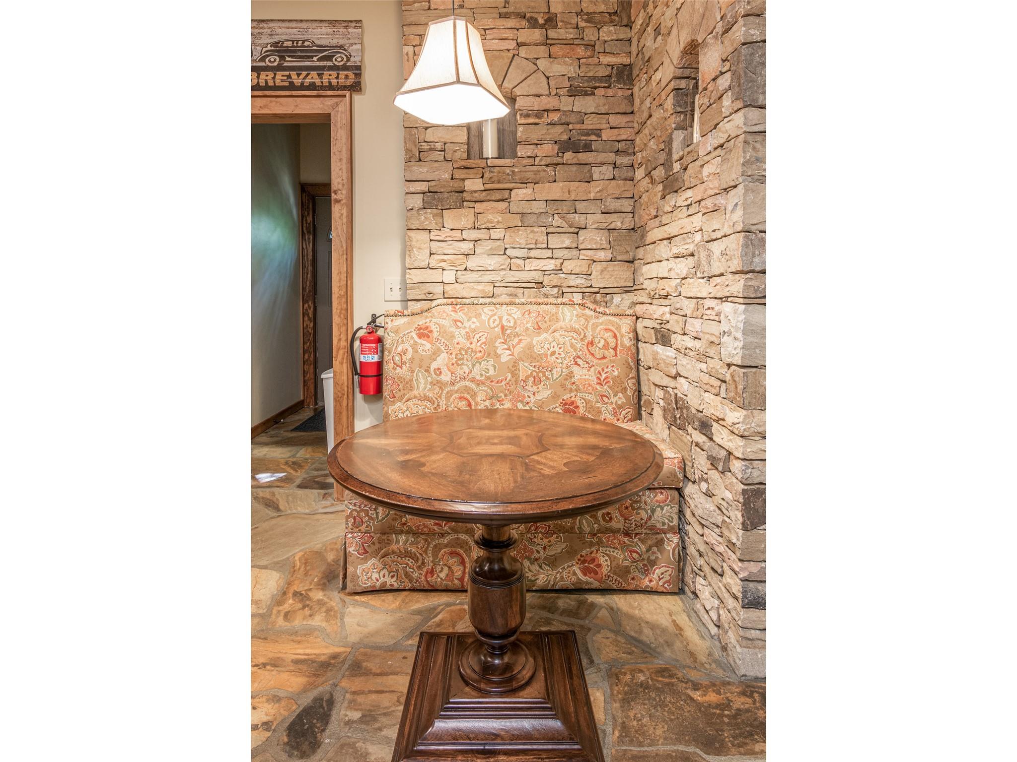 Roundtree Ridge - Residential