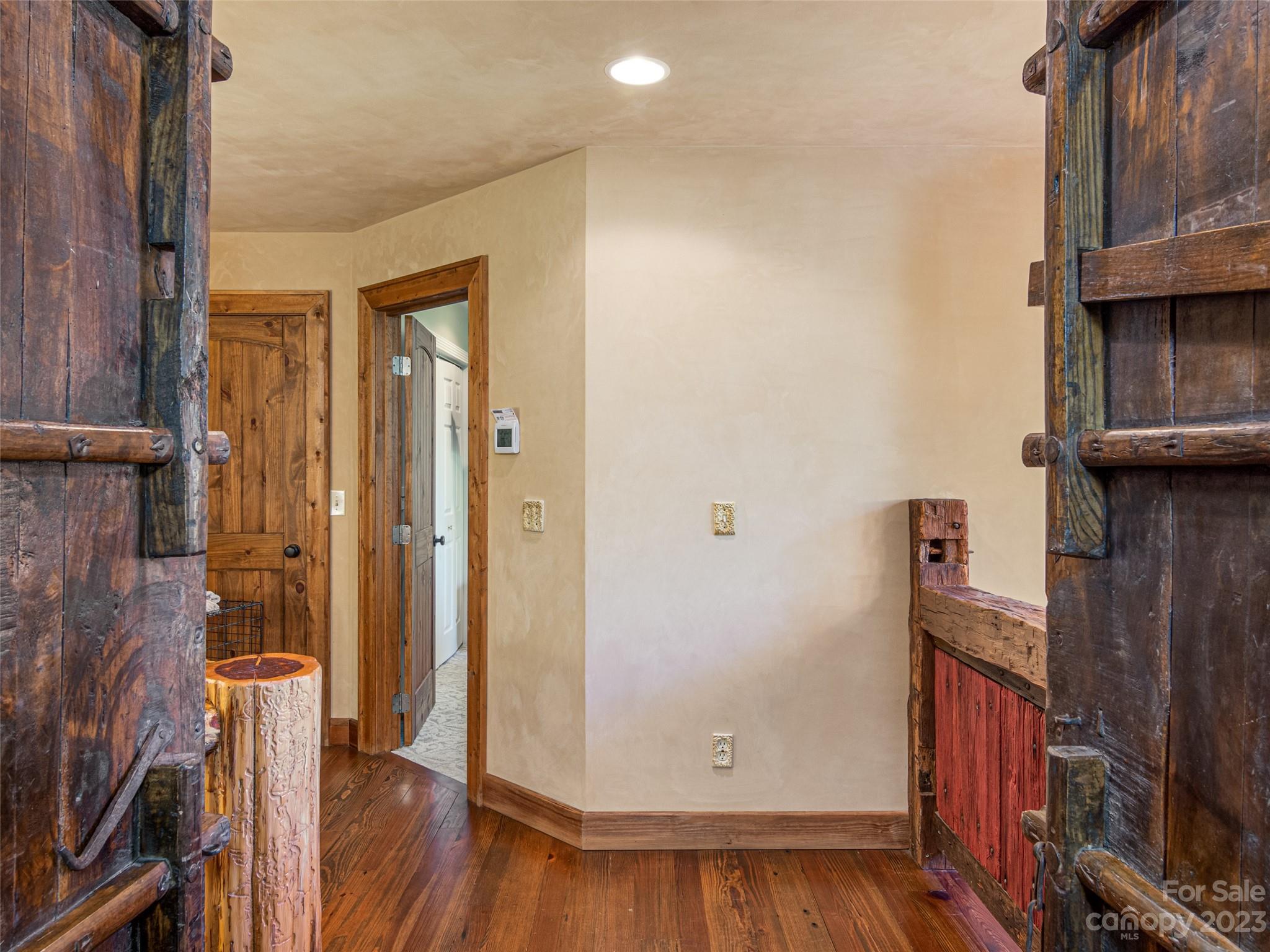 Roundtree Ridge - Residential