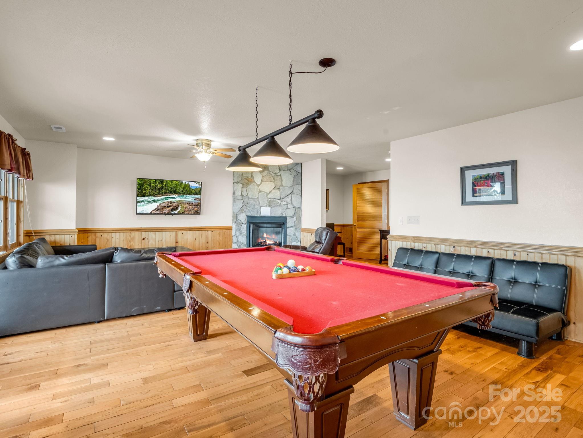 Scenic Wolf Mountain Resort - Residential