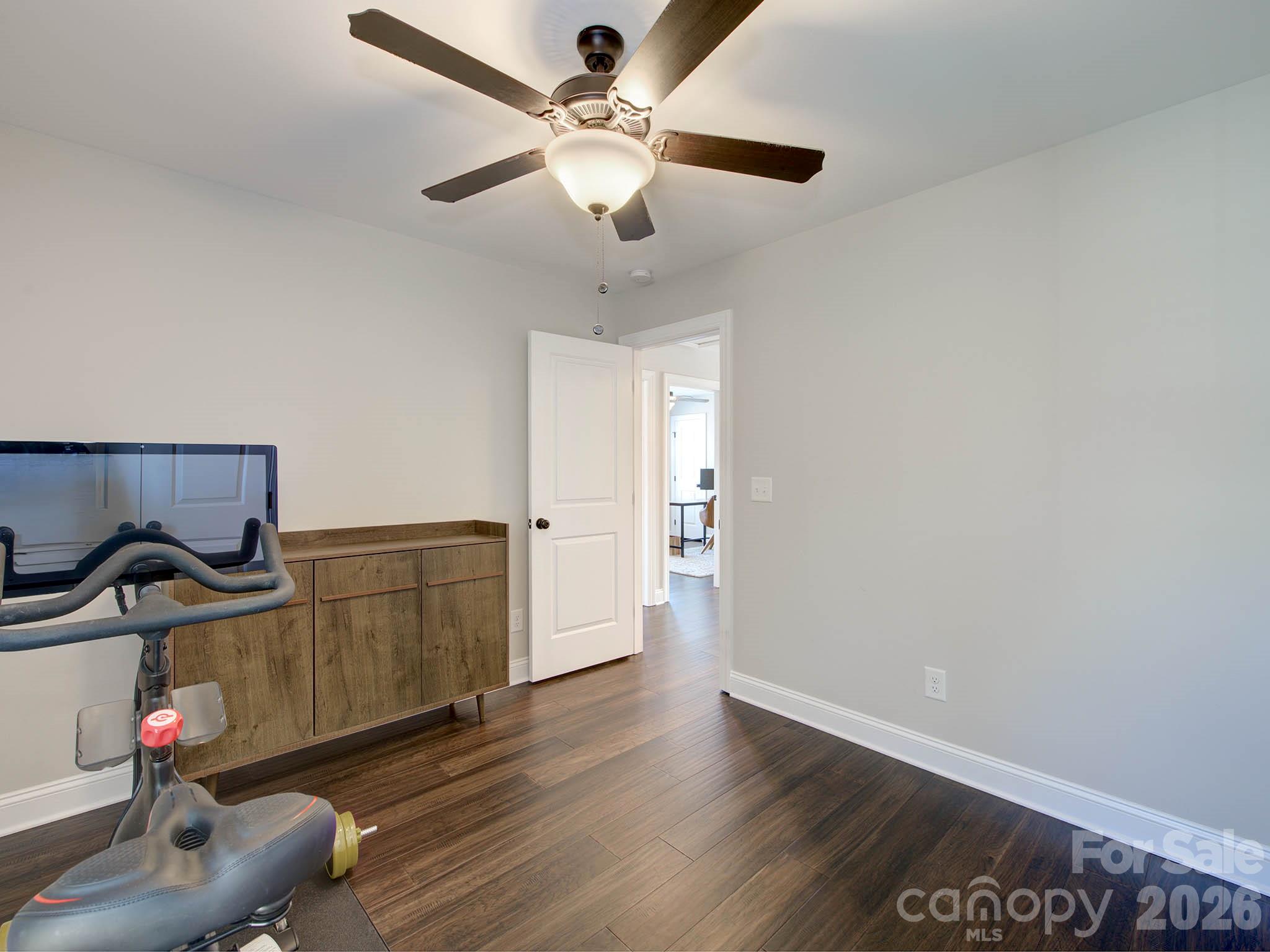 Poplar Cove - Residential