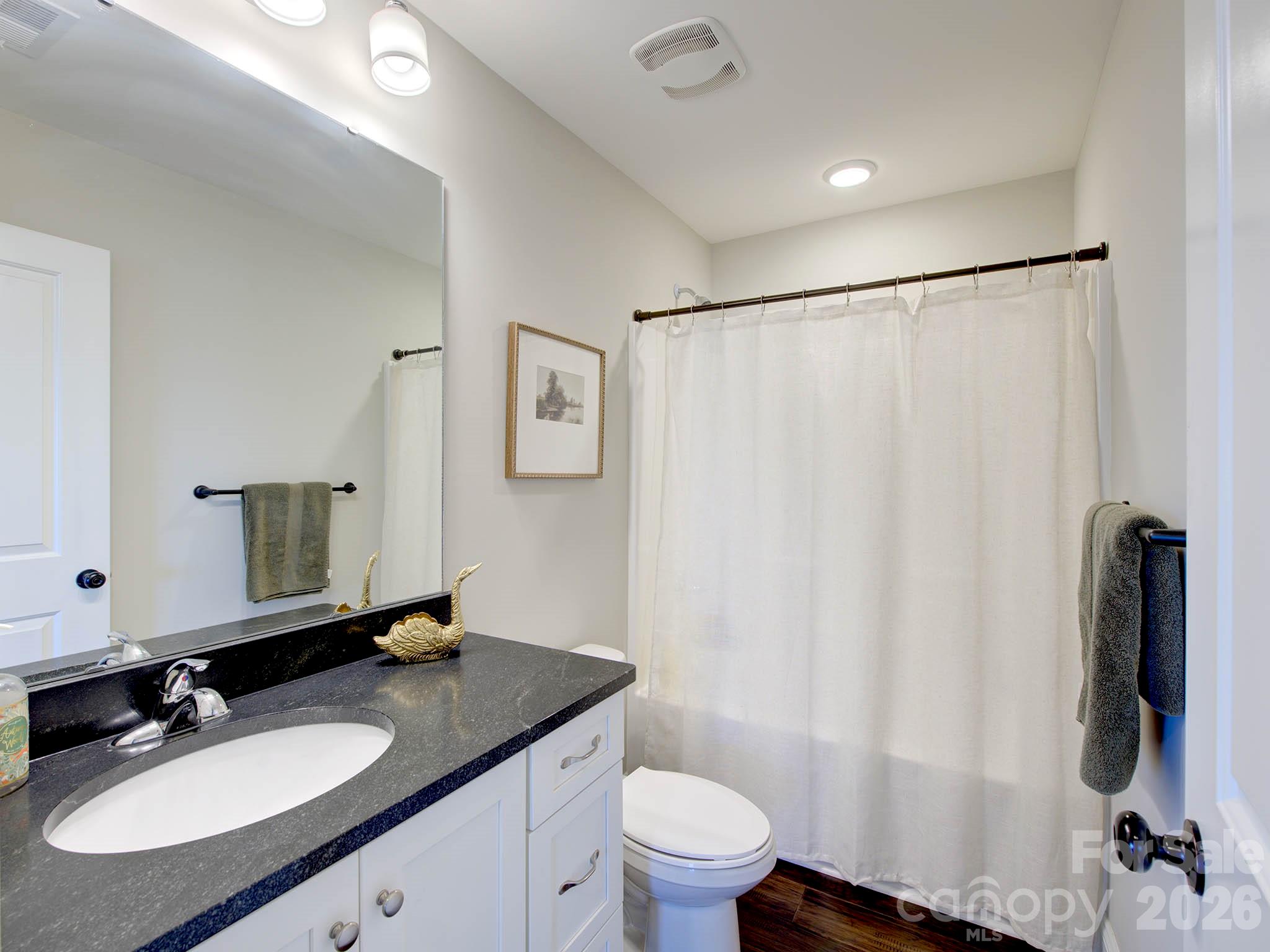 Poplar Cove - Residential