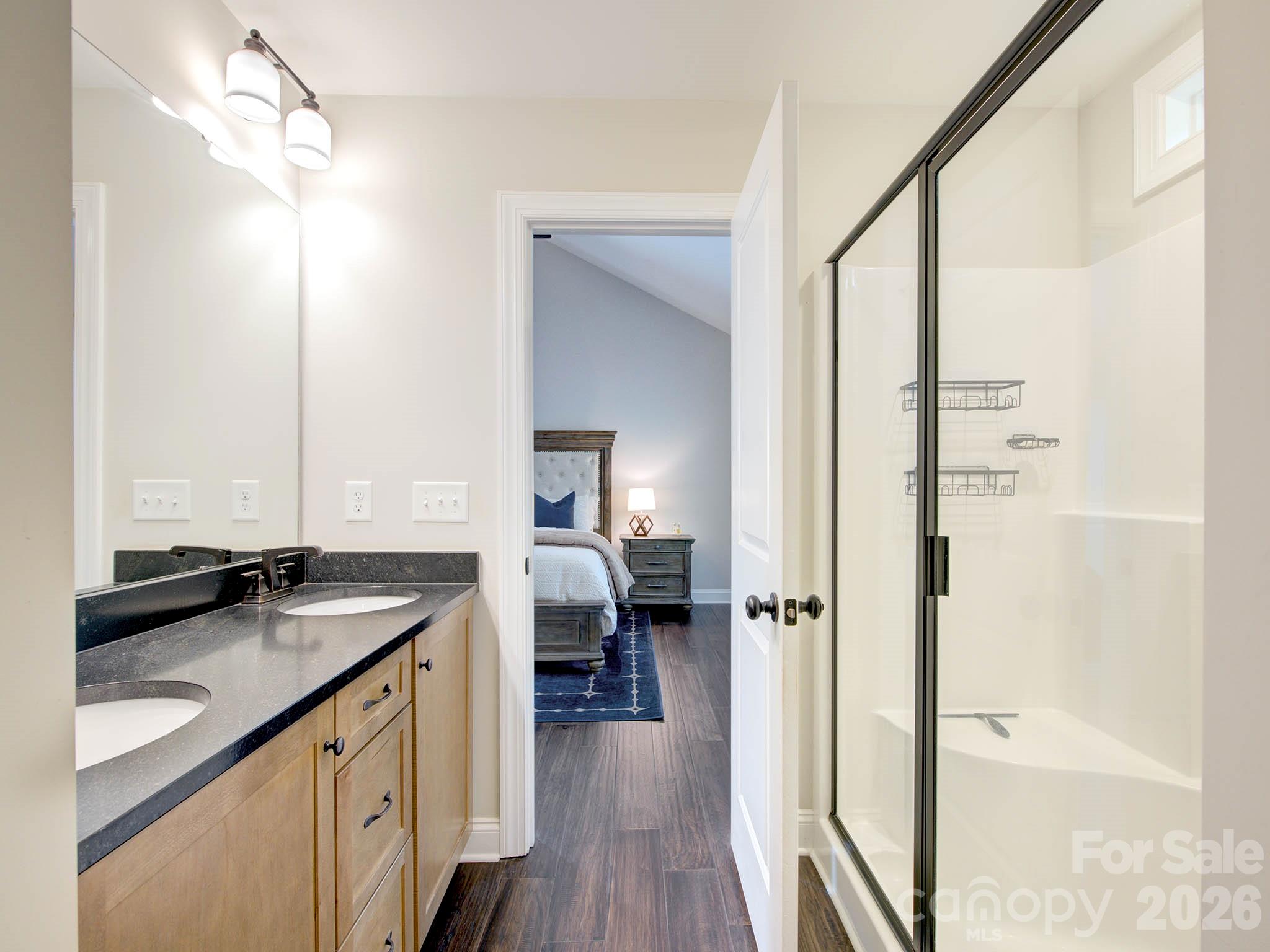 Poplar Cove - Residential