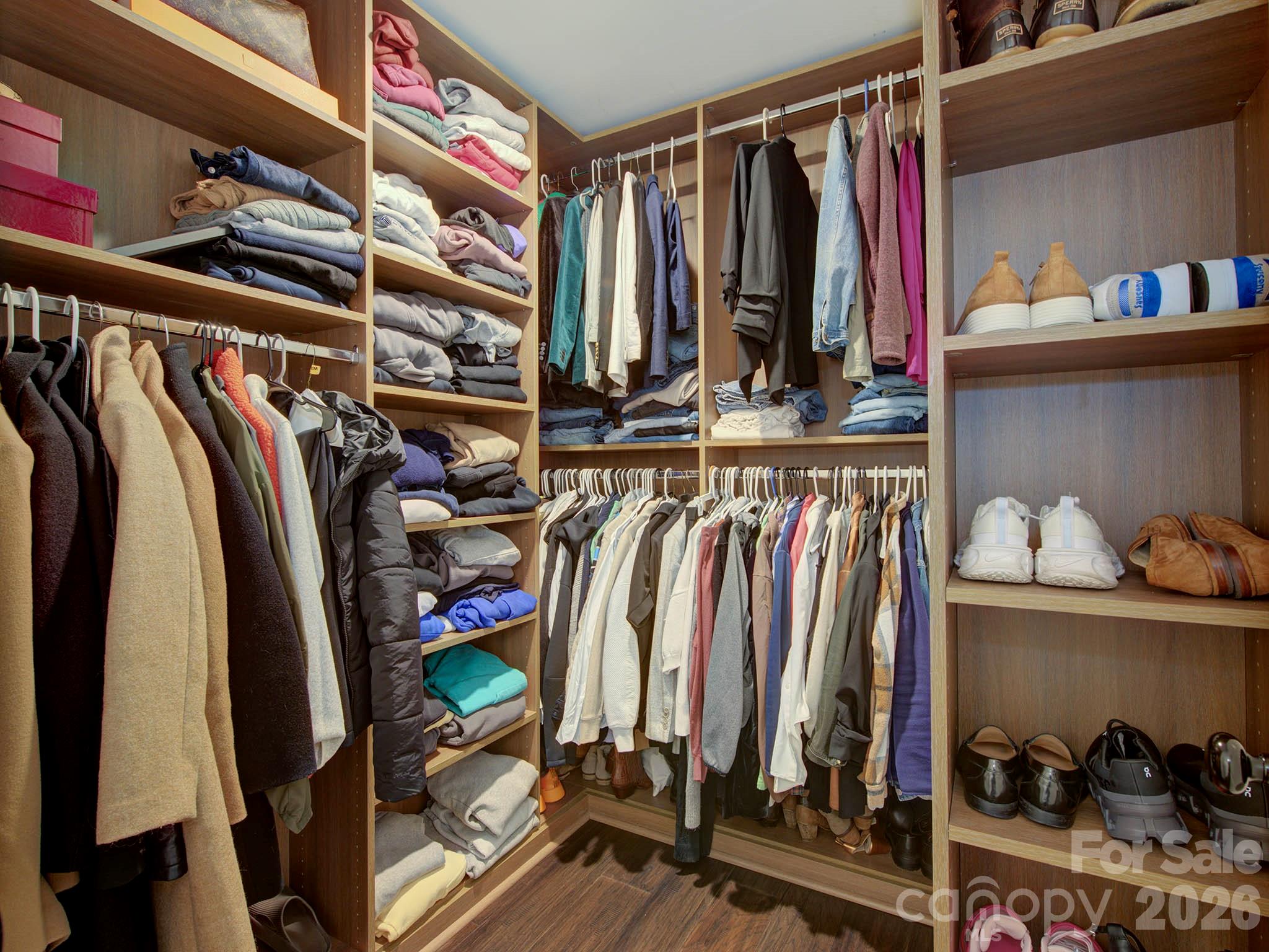 Poplar Cove - Residential