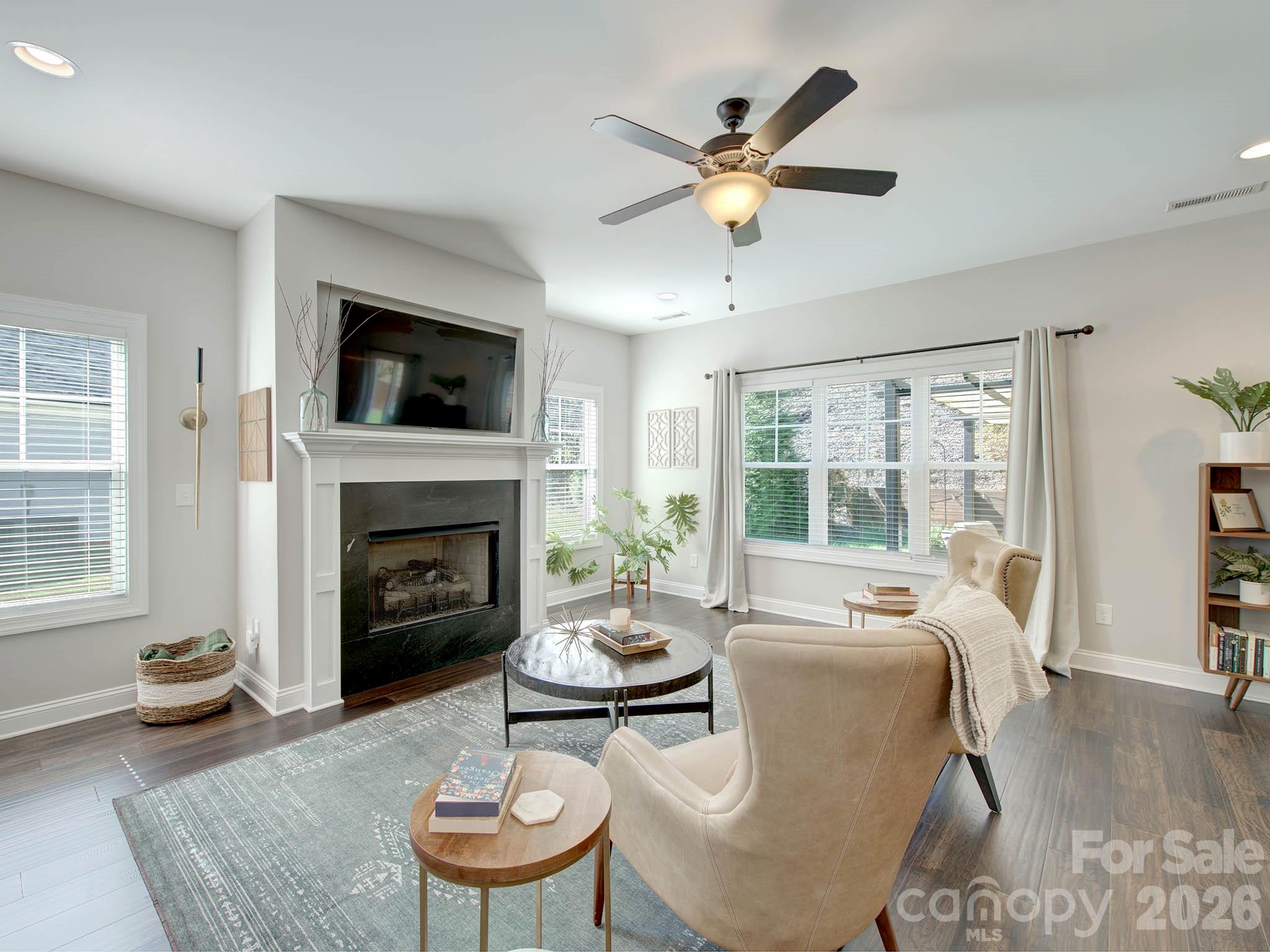 Poplar Cove - Residential