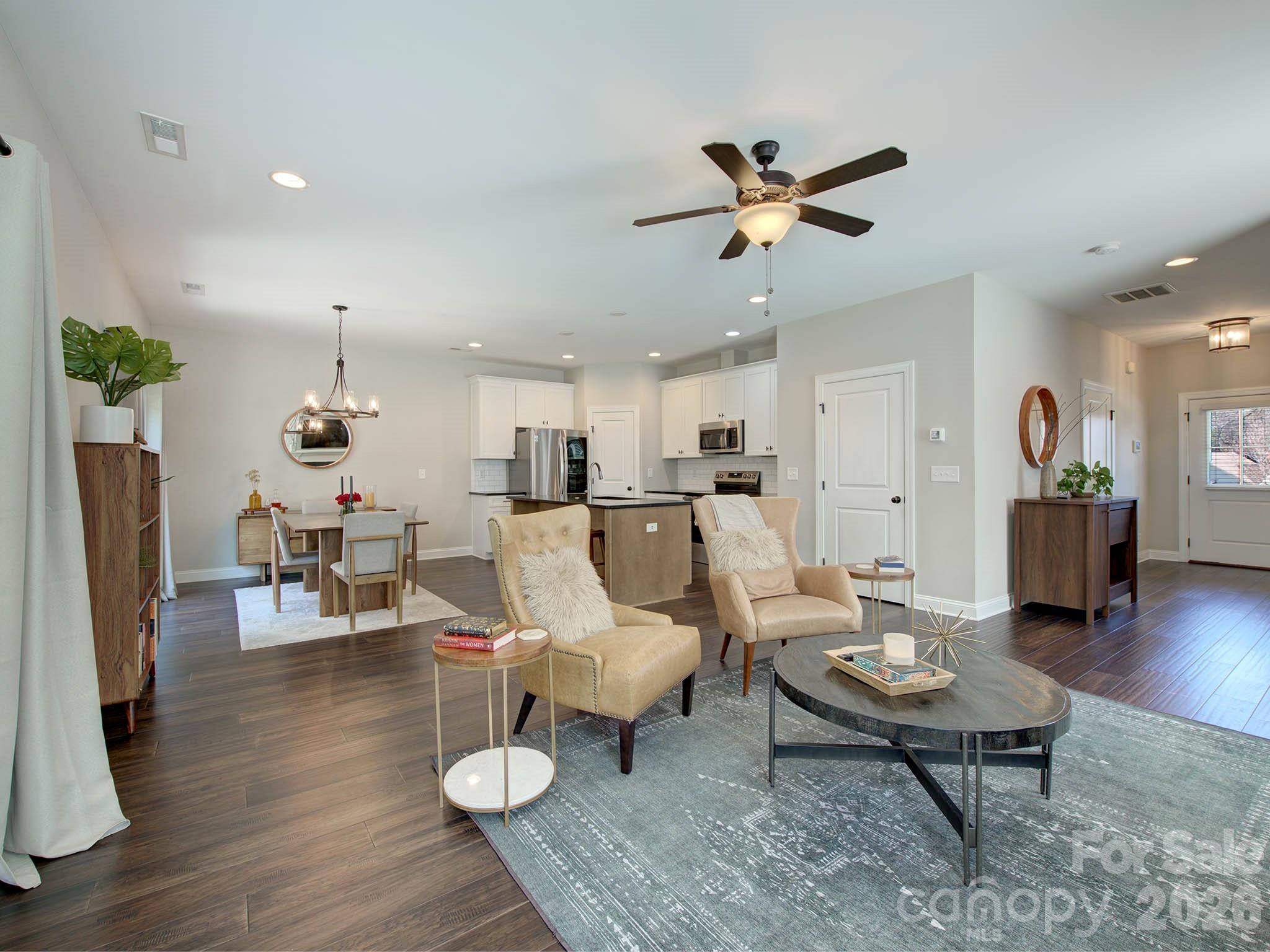 2656 Poplar Cove Drive NW