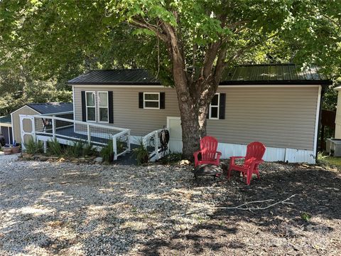 Photo of 114 Meadowview Circle, New London, NC 28127 (MLS # 4284705)