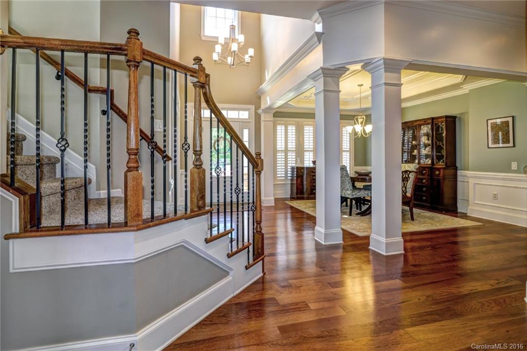 The Chimneys Of Marvin - Residential