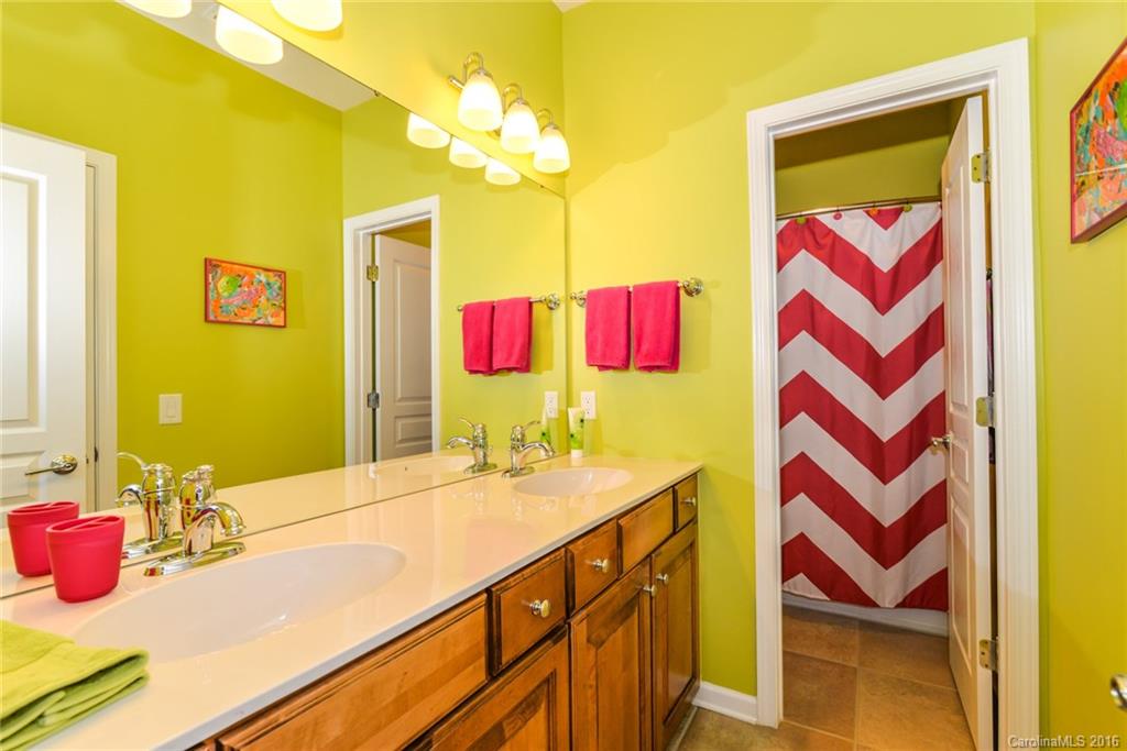 The Chimneys Of Marvin - Residential