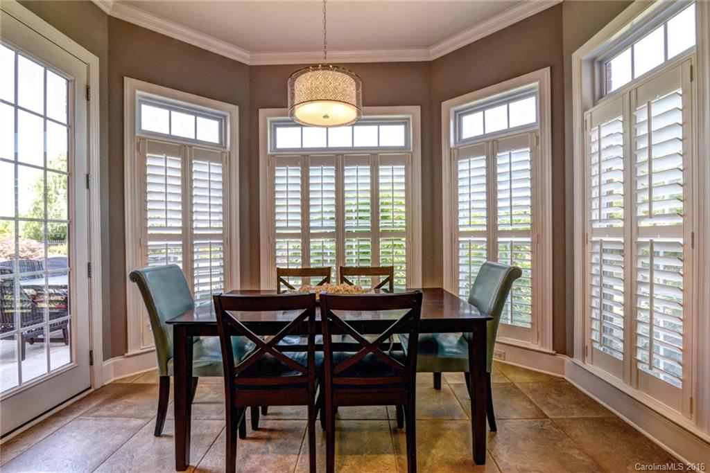 The Chimneys Of Marvin - Residential