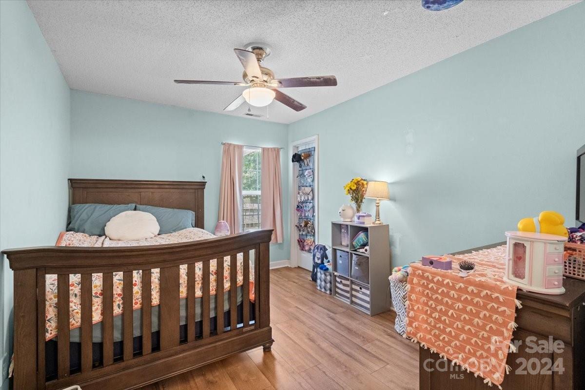 Mallard Pointe - Residential