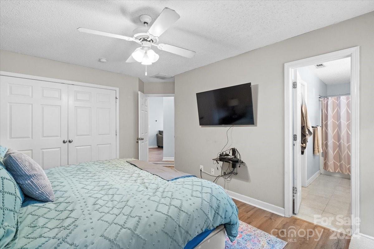 Mallard Pointe - Residential