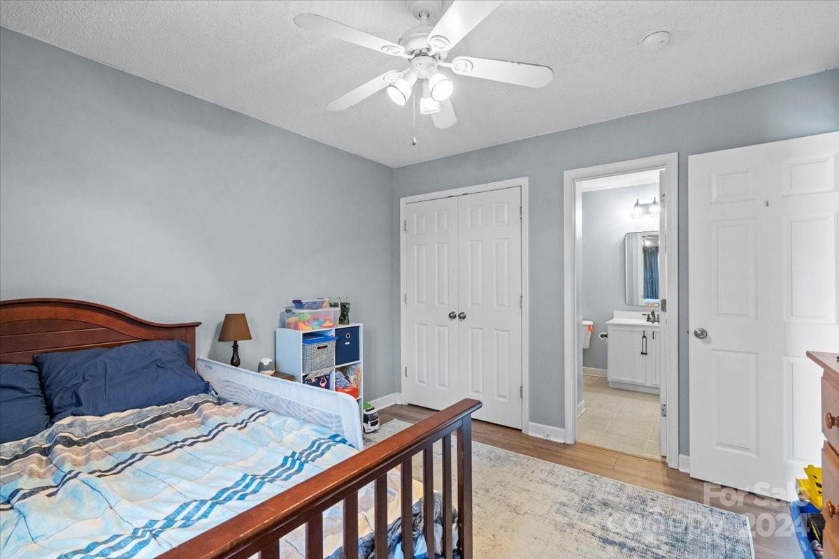 Mallard Pointe - Residential