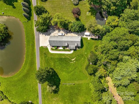 A home in Waynesville