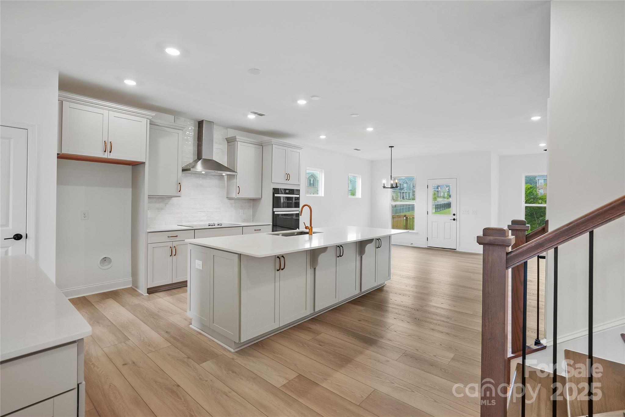 1536 NW Gossage Lane