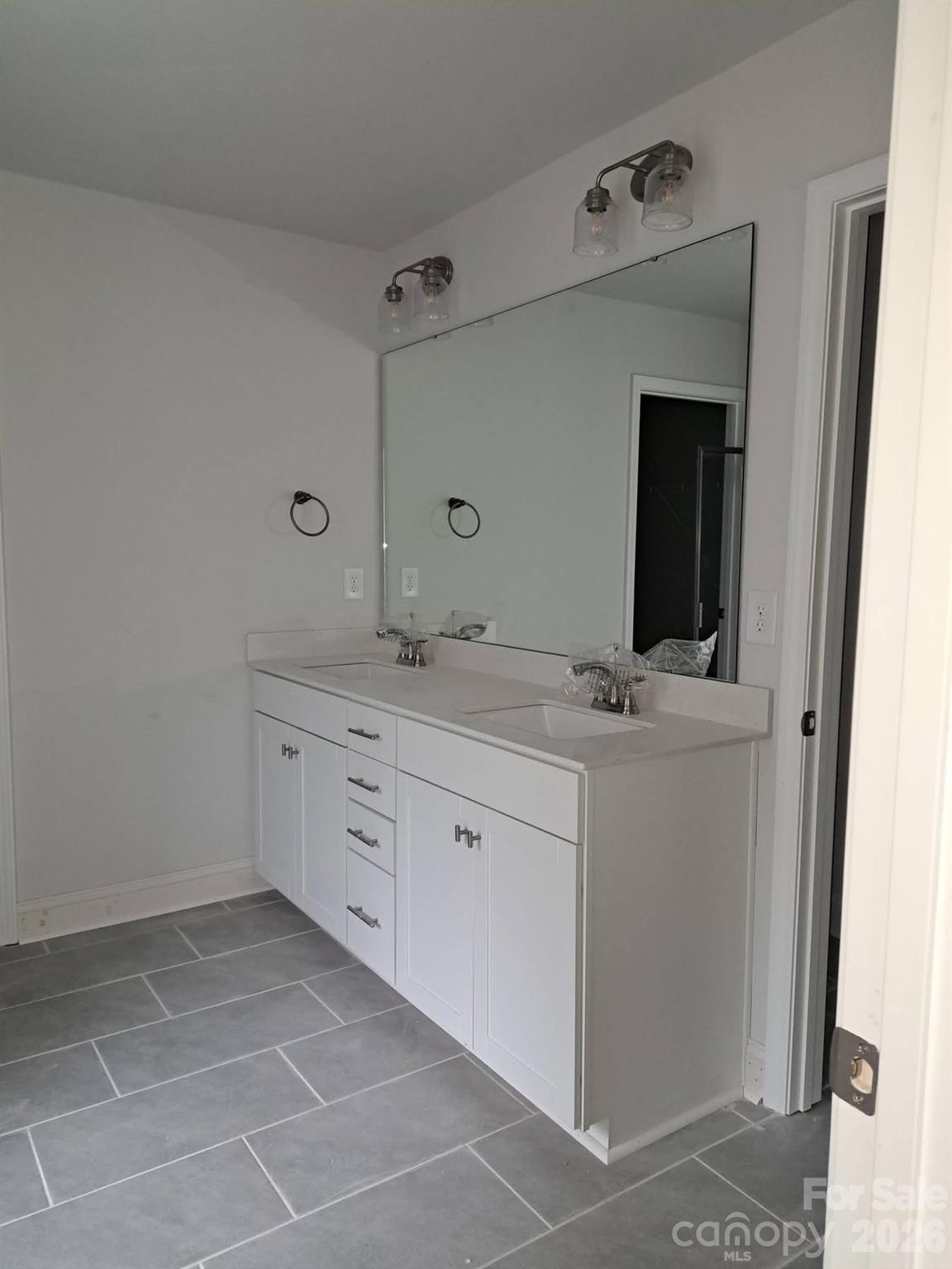 Lauren Pines - Residential