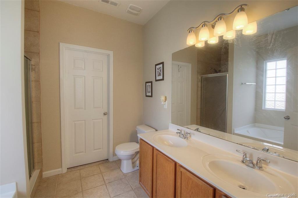 Fieldstone Farm - Residential