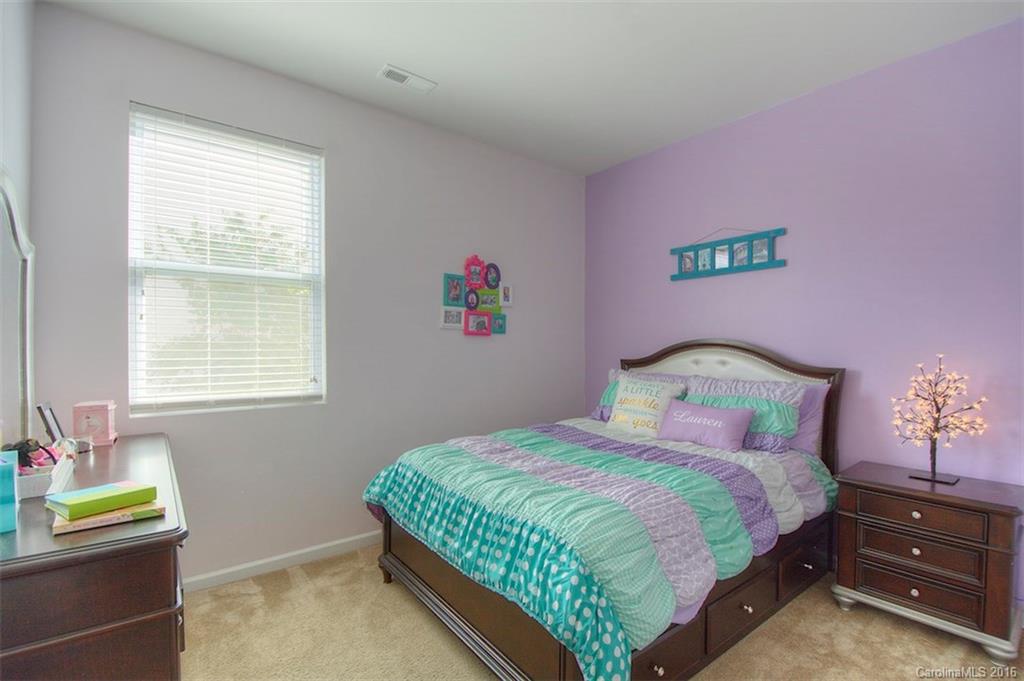 Fieldstone Farm - Residential