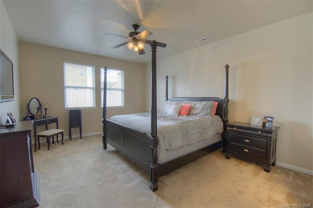 Fieldstone Farm - Residential