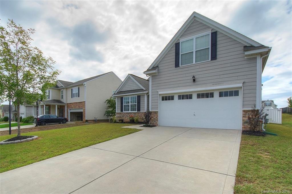 Fieldstone Farm - Residential