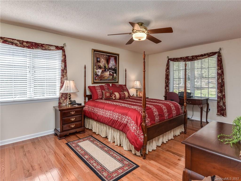 Shadow Brook - Residential