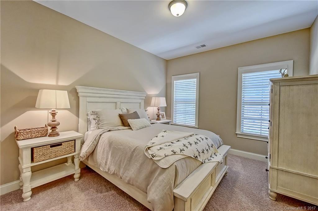 Harbor Oaks - Residential