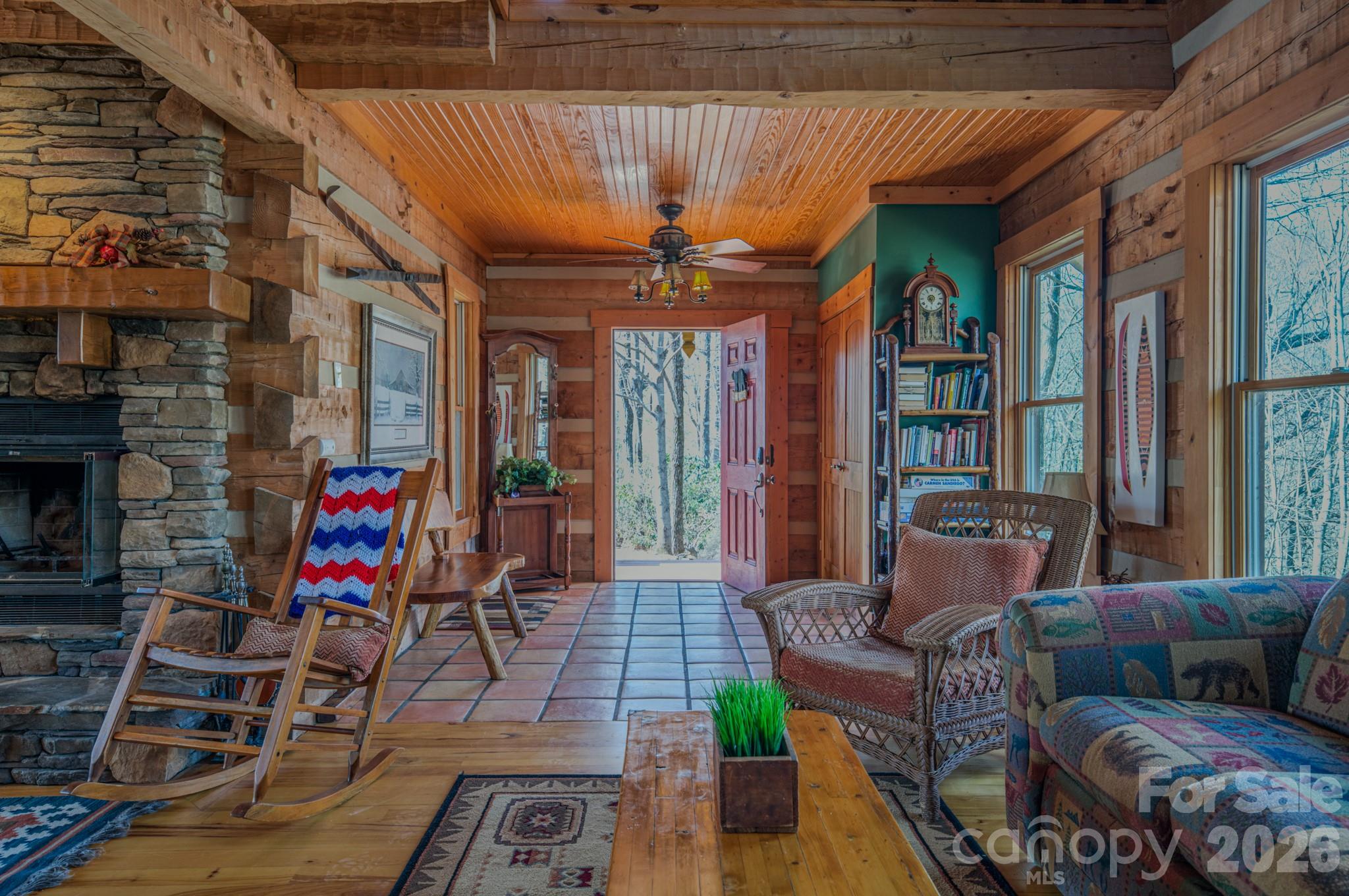 Gateway Mountain - Residential