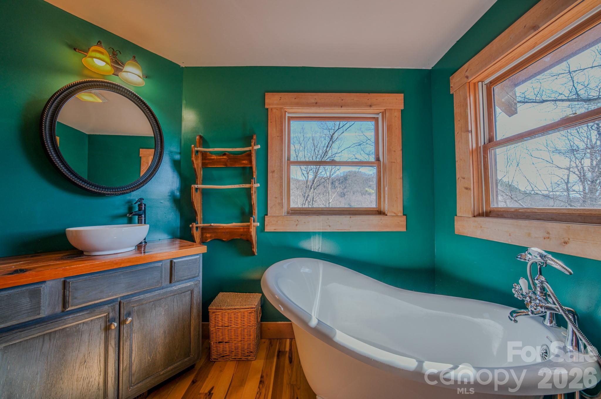 Gateway Mountain - Residential