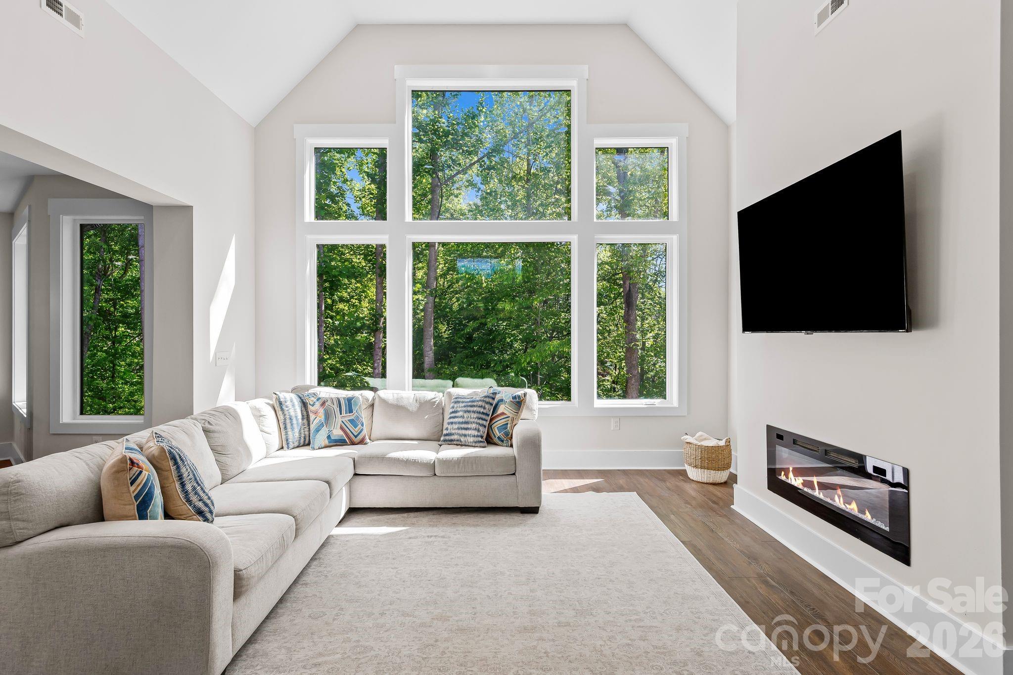 Verdict Ridge - Residential