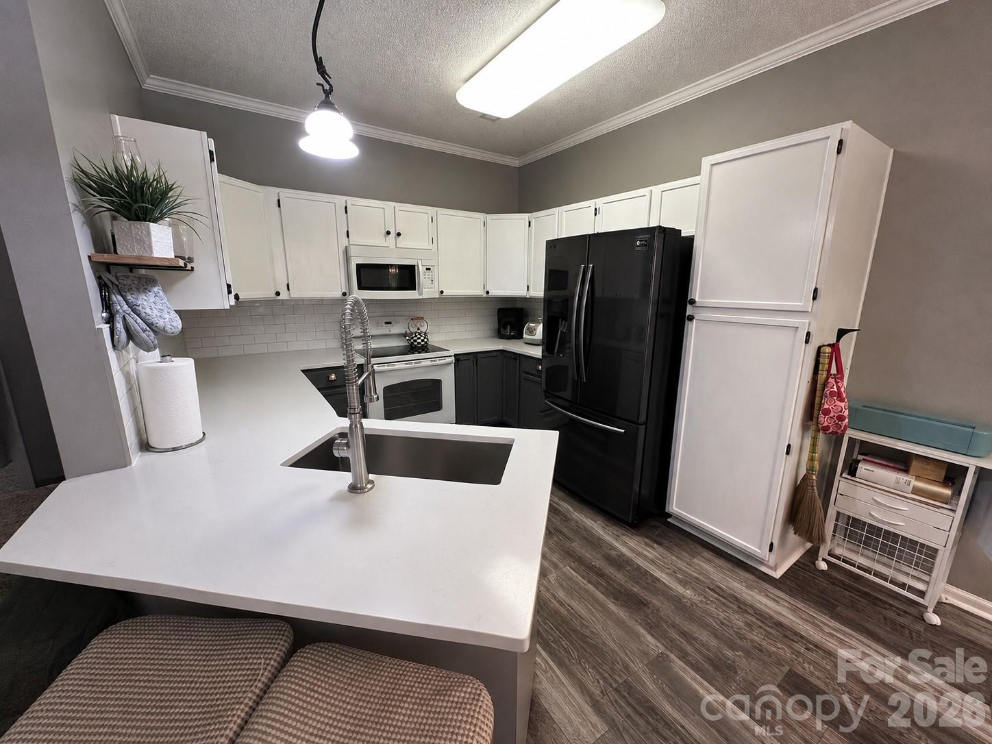 4515 Fox Thorne Drive
