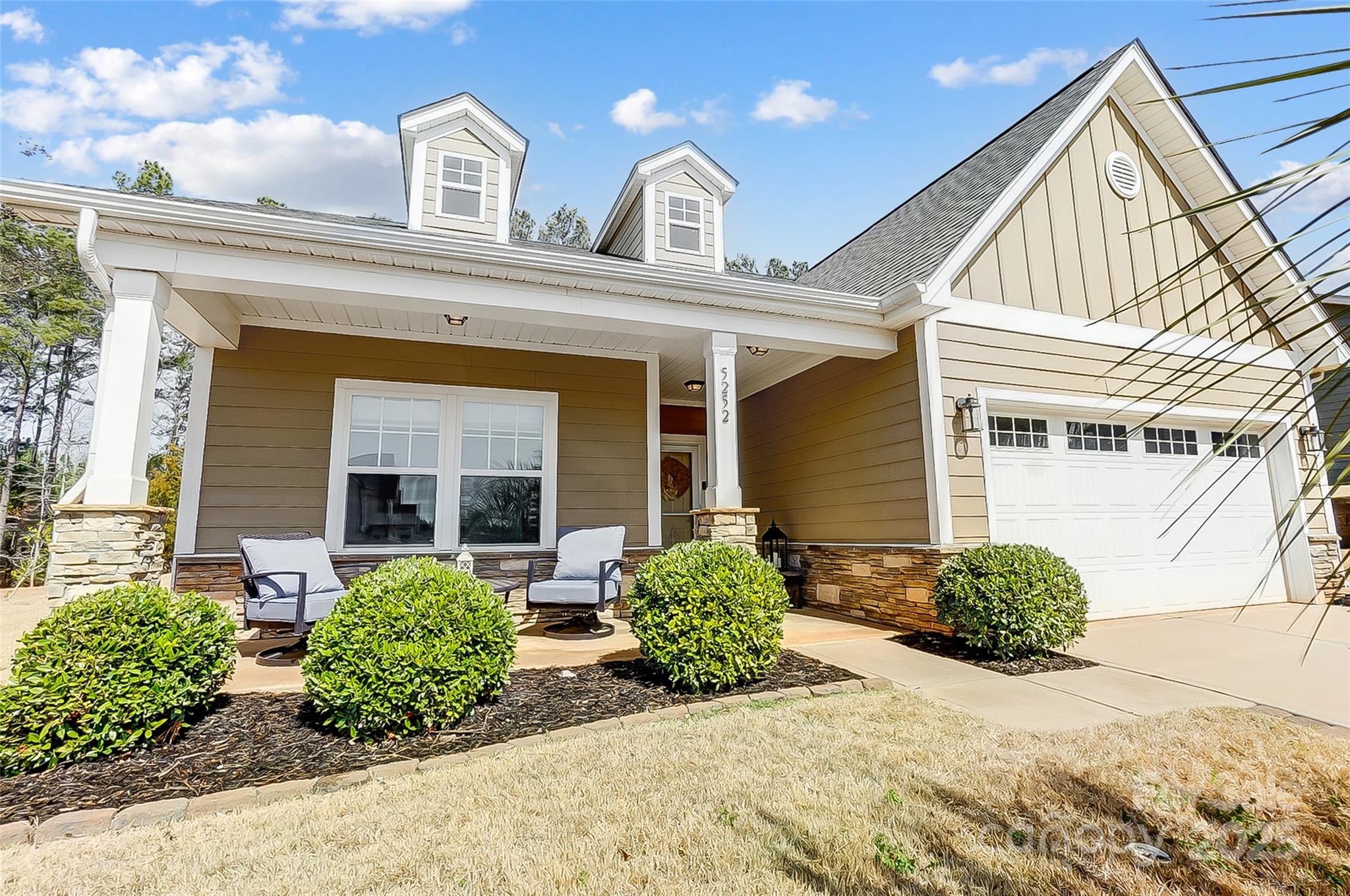 5252 Admirals Landing