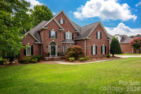 Photo of 5523 Weavers Row, Gastonia, NC 28056 (MLS # 4395582)