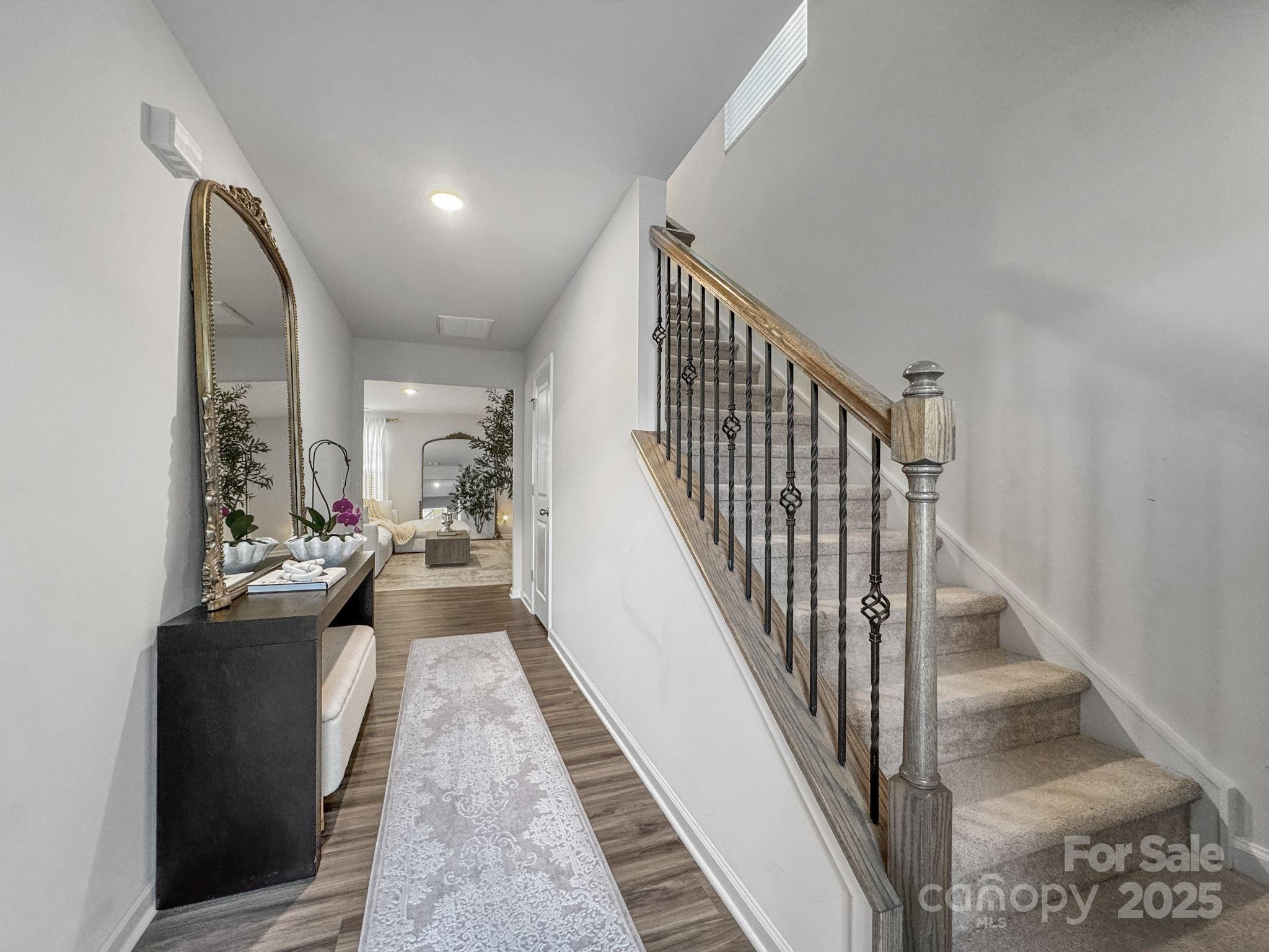 2807 Oldfield Drive