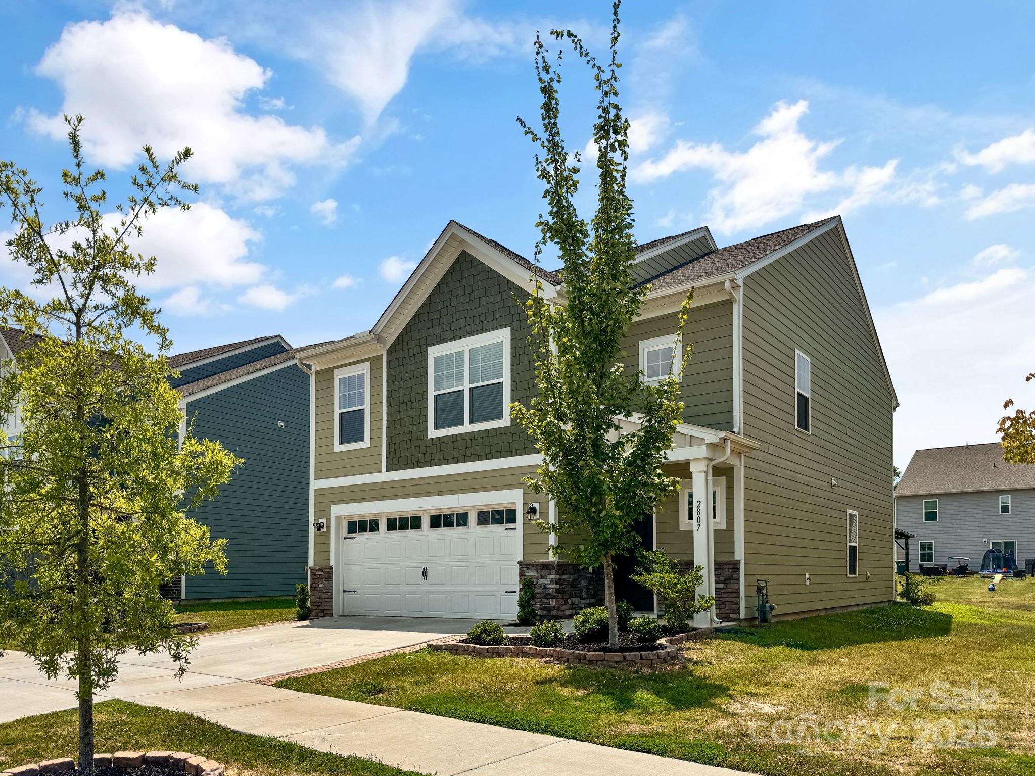2807 Oldfield Drive