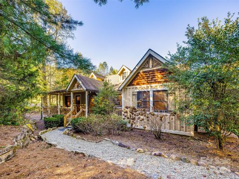 A home in Tuckasegee