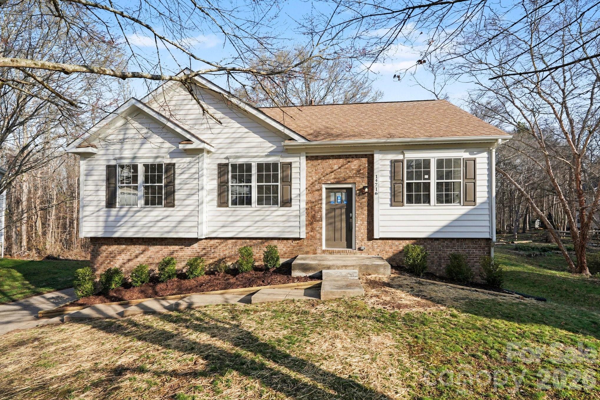 Woodside Falls - Residential