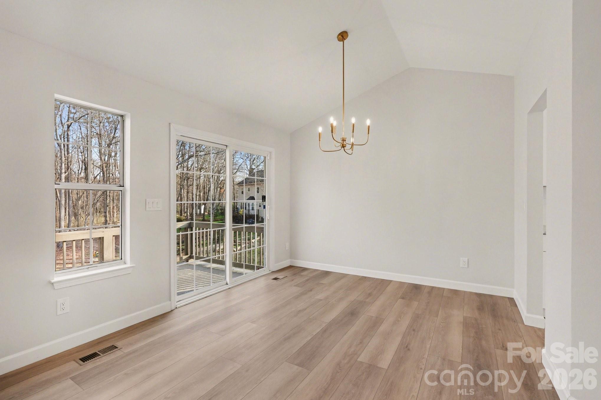 Woodside Falls - Residential