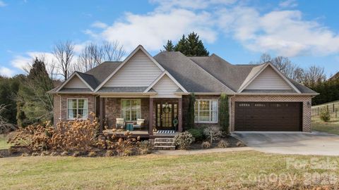 402 Golfview Court SE Lenoir NC 28645