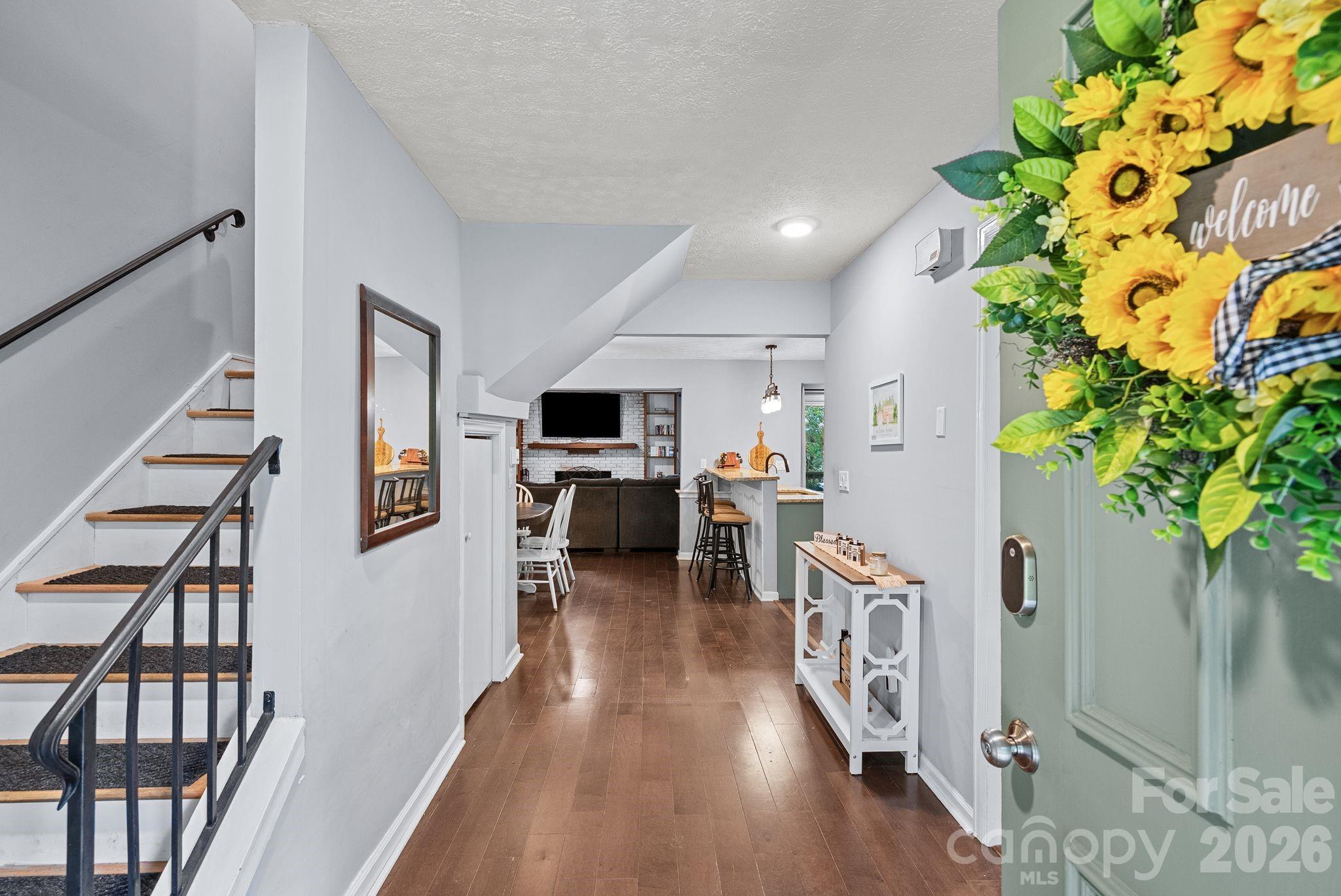 4 Beechwood Lakes Drive