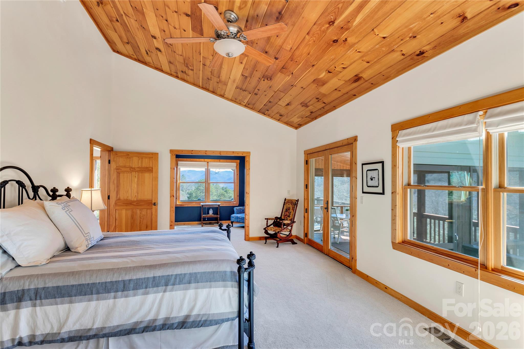 Village At The Glens - Residential