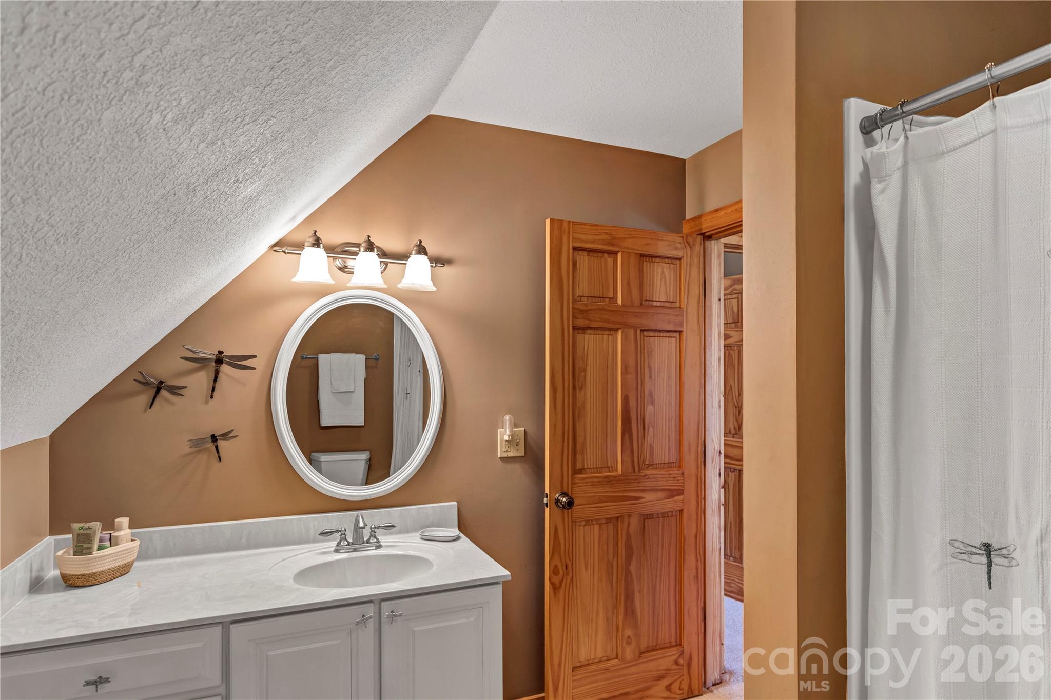 Village At The Glens - Residential